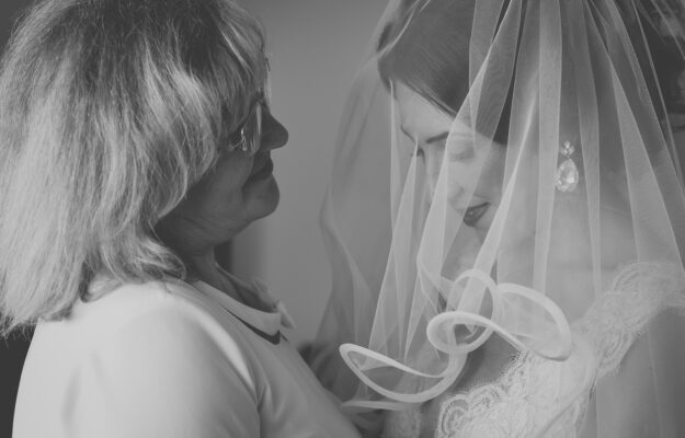 www.fotografescu.com